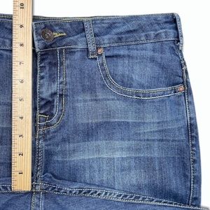 Cowgirl Tuff Don't Fence Me In Boot Cut Jeans Mid-Rise Medium Wash Denim W33xL33